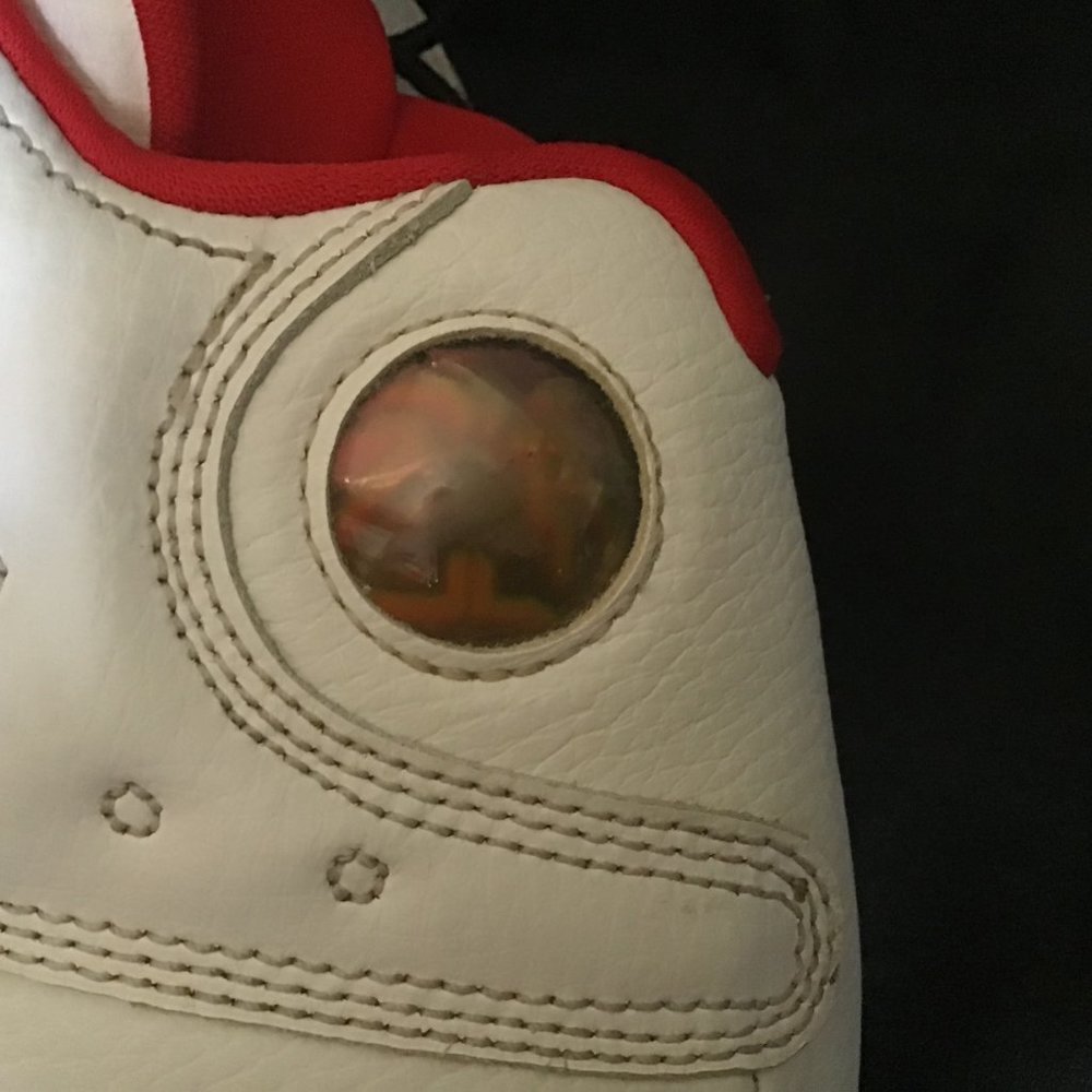 Air Jordan 13 Retro 'History of Flight’ High Tops White Leather with Hologram - Picture 13 of 16